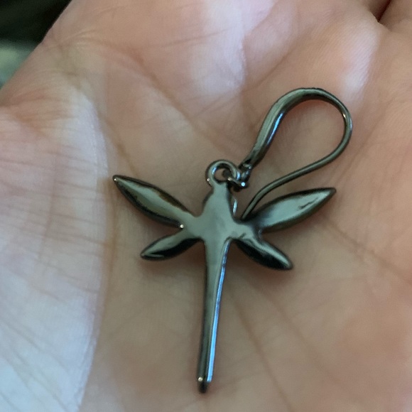 ✨HP✨Dragonfly Drop Earrings✨ - Picture 5 of 7